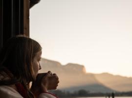 Leuchtenburg am See, hôtel à Caldaro