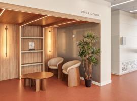 B&B HOTEL Granada Estación, Hotel in Granada