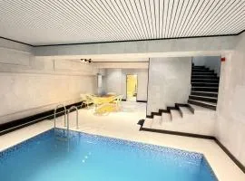 Anhor INN Hotel with Sauna&Pool