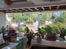 White House Residency, hotel in Varkala