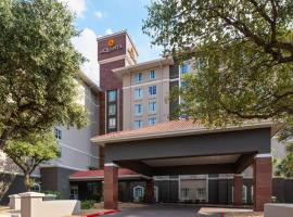 La Quinta by Wyndham San Antonio Airport, hotel in San Antonio