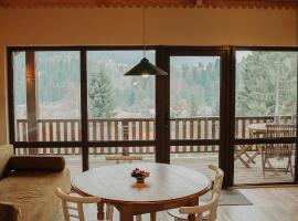 Ліснів، فندق في تاتاريف