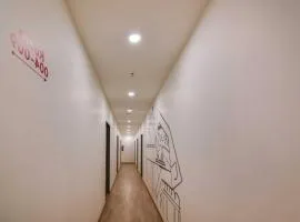 Super Hotel O KG Estate