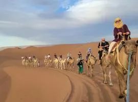 Mhamid camp happy night