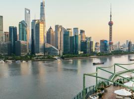 Banyantree Shanghai On the Bund - Tales rooftop bar boasts a jaw-dropping panoramic vista, hotel in Shanghai