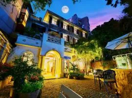 Shanghai Former French Concession Garden Hotel
