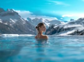 DER MESNERWIRT - 4 Superior - Meraner Land，位于阿维兰奥的酒店