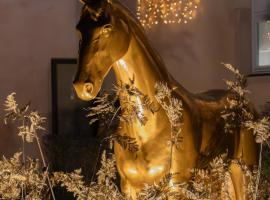 Hotel Les Haras, hotel in Strasbourg