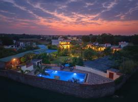 Ranthambore Nature Camp Resort, hotel in Sawāi Mādhopur