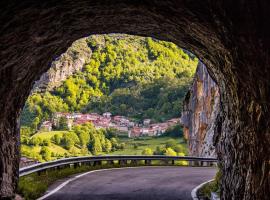 Viviendas Rurales El Cantón, Hotel in Cucayo