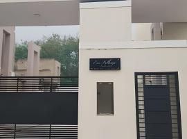 Sobrado 6 amplo e confortável em condomínio, hotel en Corumbá