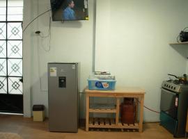 Mini departamento con cochera, hotel in Ayacucho