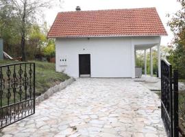 Vila Dinara, hotel v destinaci Krčedin