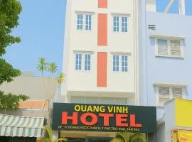 Quang Vinh Hotel