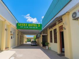 Lucky 3 Hotel, ξενοδοχείο σε Trà Vinh