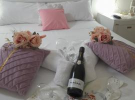 Falanga Family Guests Accommodation,位于奇维塔韦基亚的酒店