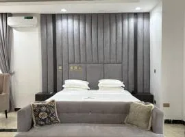 Newcamp Hotel and Apartments