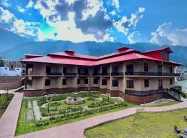 Hujra Restaurant & Livings