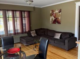 Midstream Manor Unit 9 - 2 Bedroom Apartment, ξενοδοχείο σε St. John's