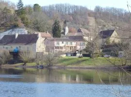 Logis-Hôtel Côté-Rivage