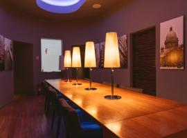 Ivana Hotel, hotel a Oradea