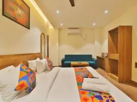 Hotel City Inn 2min Walk To Gorakhnath Temple