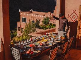 AdaZen Ecolodge - Ait Bouguemez, Hotel in Azilal