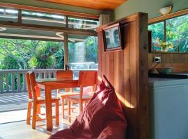 Great Barrier Island Escape, hotel v destinaci Tryphena