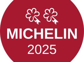 Chalet Sofija, Hotel in Gozd Martuljek