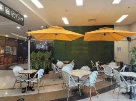 Goldcrest Apartments