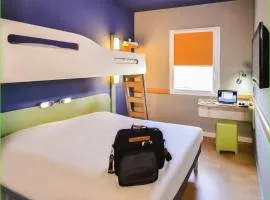 Ibis Budget Saint-Martin-de-Crau Porte de Camargue
