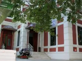 Хотел Роджърс