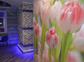 Apartment on Yuvilejnyj avenue, hôtel à Kharkov