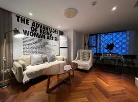 Hongqiao Aegean Sea LOFT Apartment