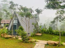 Rain Drops Wellness Villa Sinharaja, hotel en Mederipitiya