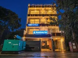 Via Roadway Inn - Nr Yashobhoomi Convention Centre