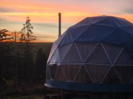 Liptov Wild Glamping, hotel v destinaci Liptovský Ondrej