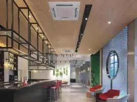 Campanile Hotel Shenzhen Bay Convention and Exhibition Center