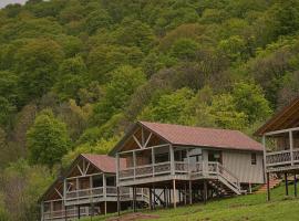 WOW Glamping, hotel v destinaci Dsegh