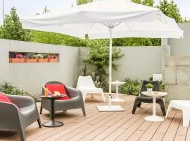 吉马良斯宜必思酒店