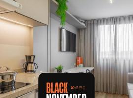 Easy Life Campos PUC by Xtay - Hospede-se próximo ao Viasoft Experience e Estádio Durival, ξενοδοχείο στην Κουριτίμπα