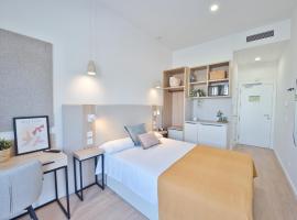 Canvas Sevilla Lago, hotel in Sevilla