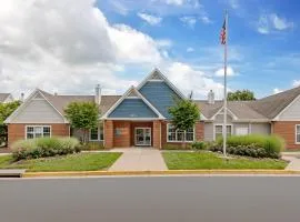 Sonesta ES Suites Fairfax Fair Lakes