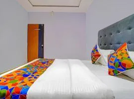 Hotel Nidhivan Palace