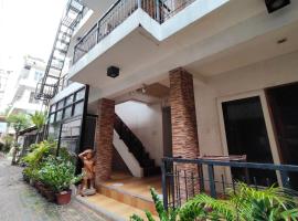 Taj Guesthouse Boracay, hotel in Boracay