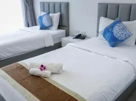 Baan Suan Khun Ta and Golf Resort