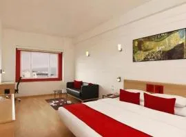 Hotel Rosewood Airport Plaza - Complimentary Airport Shuttle