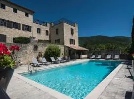 Logis Hôtel Les Hospitaliers