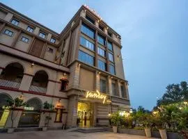 Sunday Hotel Vadodara