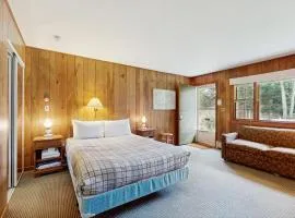 King Birch Lake Home, Unit 7